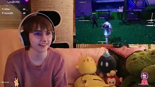 GamerGirl_Eve on StripChat