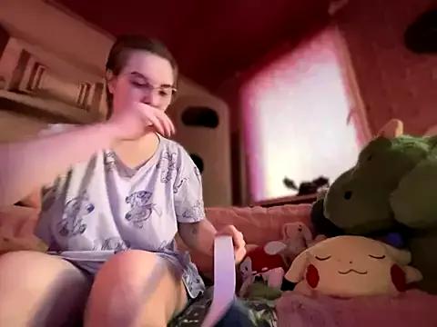 GamerGirl_Eve on StripChat