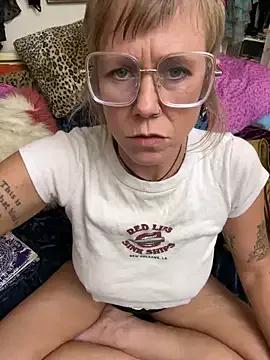 goodgirlbabydoll on StripChat