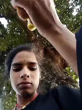 Gulika_Doshi on StripChat