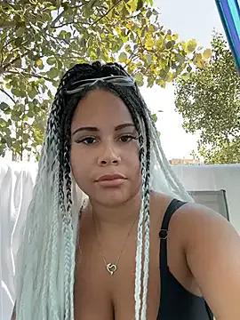 HaileyDiana on StripChat