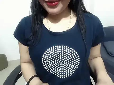 Hazel_Angel on StripChat