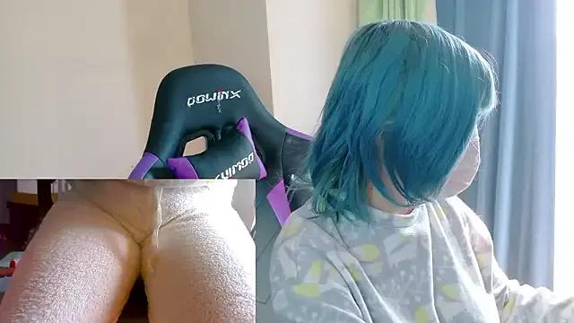 hazuki_8008 — Group on StripChat