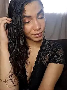 HelenHoltz on StripChat