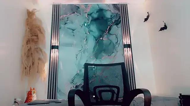 hilary_rodriguez on StripChat