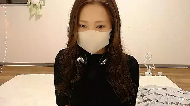 hinano_JP on StripChat