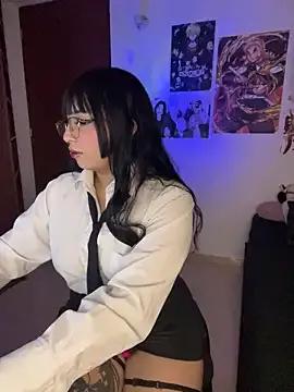 Hinatamoon_ on StripChat
