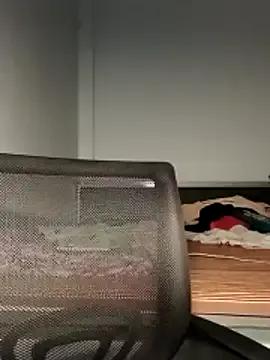 Hinna_x on StripChat