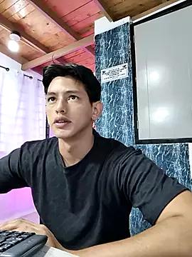 Hiroshi_Shen on StripChat