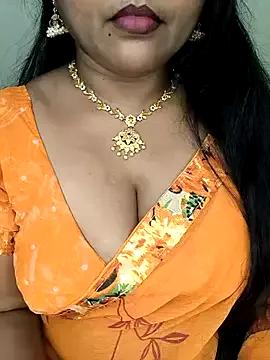 honey-sexy on StripChat