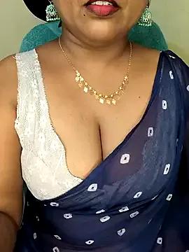 honey-sexy on StripChat