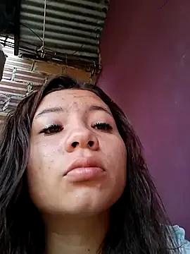 hot-mom22 on StripChat