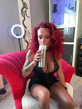 Hotmilfhamburg1 on StripChat