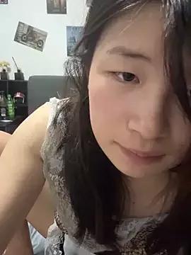 Hui521 on StripChat
