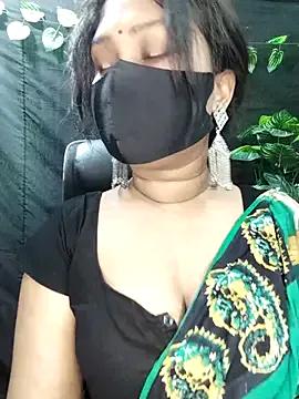 Idhika-Paul on StripChat