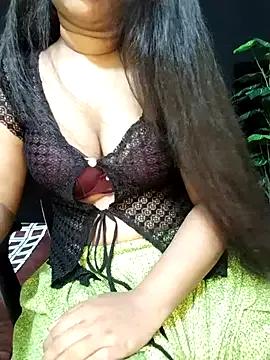 Idhika-Paul on StripChat