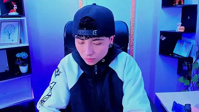 Im_Mathias — flash pussy