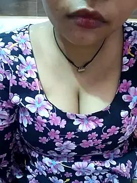 Indian-Nazia on StripChat