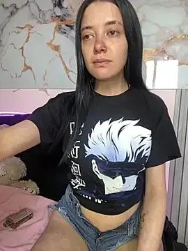 Isabella_21x on StripChat