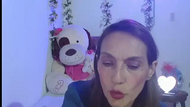 italagomez_ on StripChat