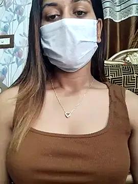 its_sophiaa on StripChat