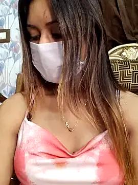 its_sophiaa on StripChat