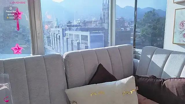 Ivanna_West on StripChat