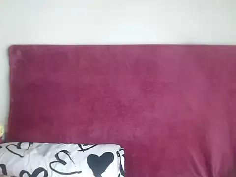 Jah-Queen on StripChat