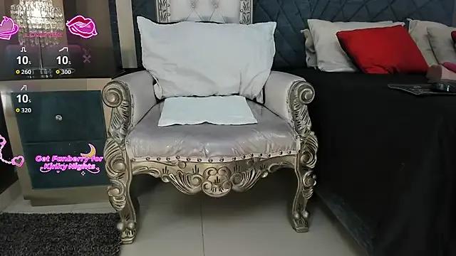 Janna_Rousse_ on StripChat