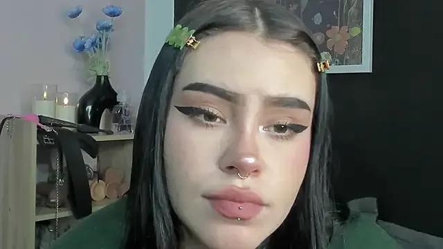 Jas_miin — lick fingers