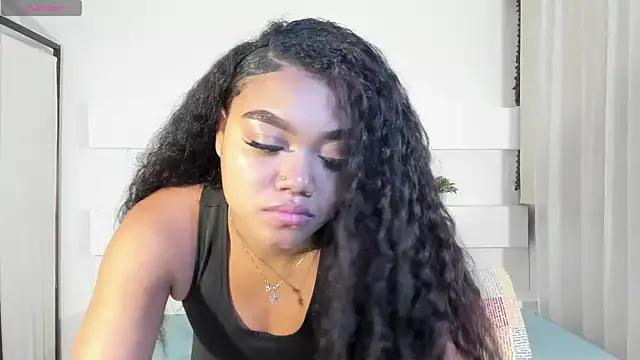 JasmineRose7 on StripChat