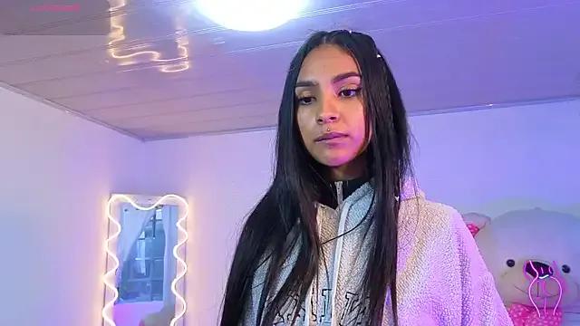 Jazmin_tay on StripChat