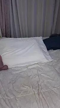 jhulyyy on StripChat