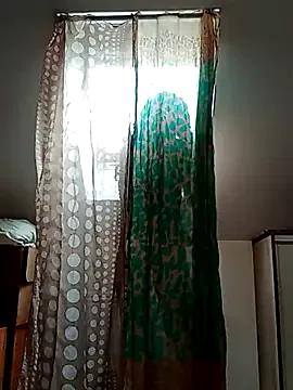 JOHANNA9MOI02 on StripChat