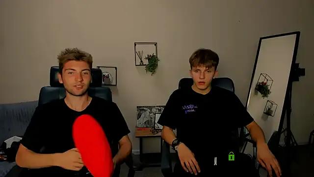 joseph_bear_ on StripChat