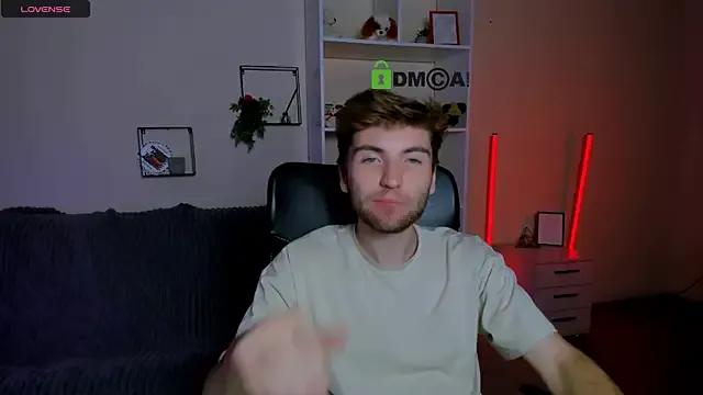 joseph_bear_ on StripChat