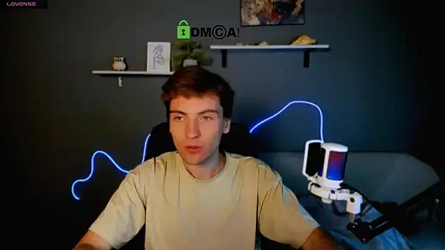 joseph_bear_ on StripChat