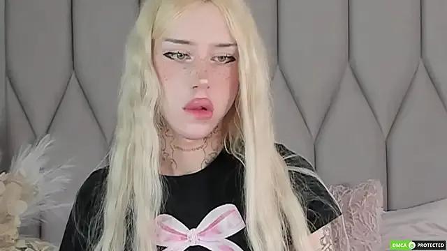 Joy_Barker on StripChat