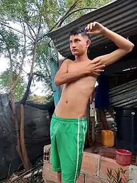 Juan_Hotcaliemte on StripChat