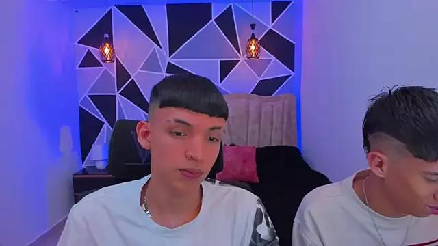 Juan_Nd_Steven on StripChat