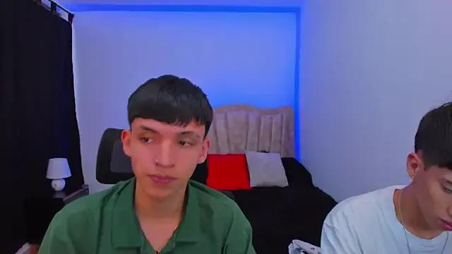 Juan_Nd_Steven on StripChat