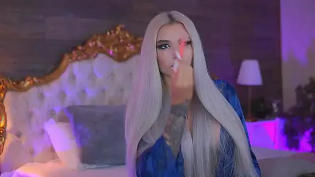 Juicy_Jessye on StripChat