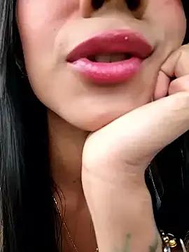 Juliana_Xander on StripChat