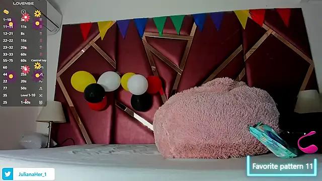 JulianaaHerrera on StripChat