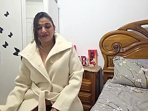 Julie_Boronat26 — MESSY BLOWJOB