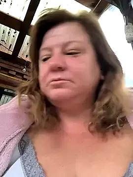 jusichka on StripChat