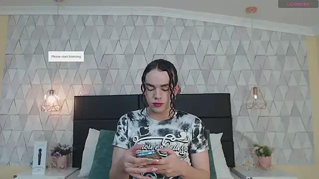 JustinePerry on StripChat