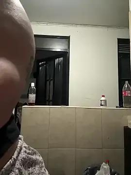 karenlennox1 on StripChat