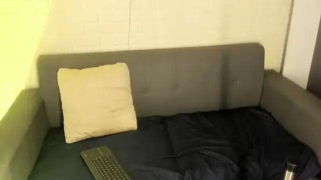 karina_gomez_18 on StripChat