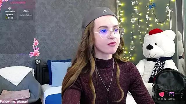 KateJonson on StripChat